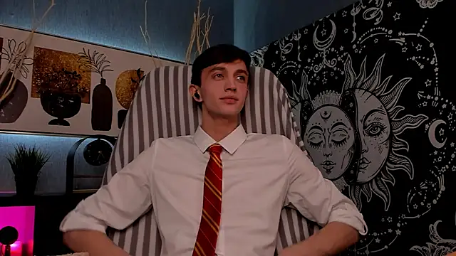 John Weasley online show from 01-08-25, 09:01