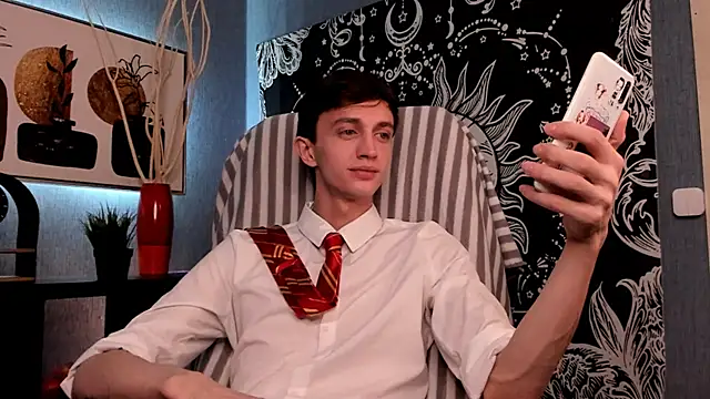 John Weasley online show from 01-09-25, 03:04