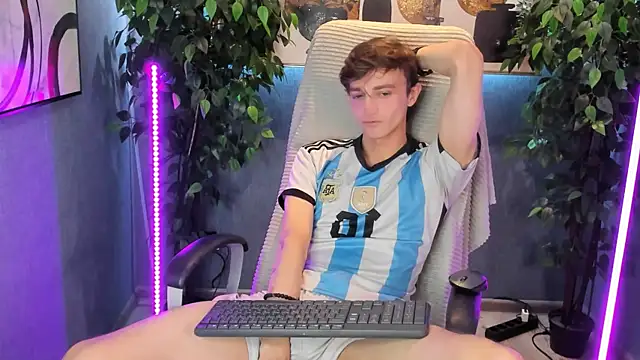 John Weasley online show from 10-21-25, 12:39