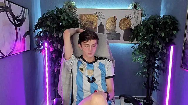 John Weasley online show from 11-01-25, 02:52