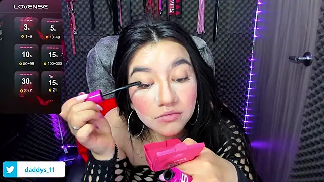 lilihot  online show from 01-21-25, 03:43