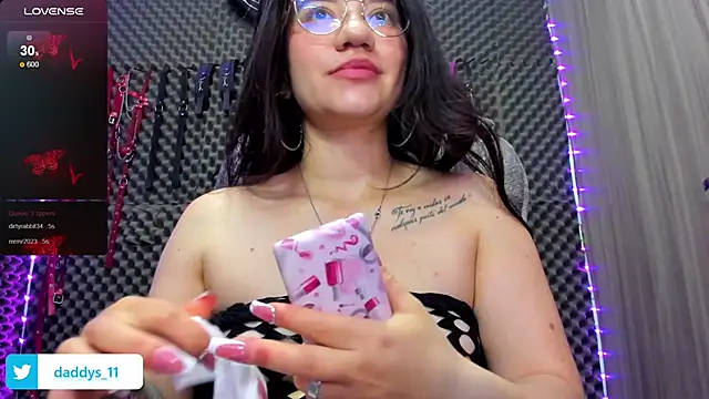 Snapshot of lilihot_ chatting on 03-11-25, 11:04 lilihot online show from 03-11-25, 11:04