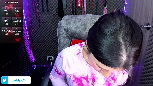 Snapshot of lilihot_ chatting on 03-20-25, 04:31 lilihot online show from 03-20-25, 04:31