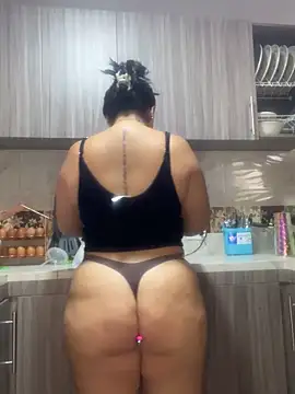 Snapshot of karla_hotgirl chatting on 03-06-25, 03:56 karla hotgirl online show from 03-06-25, 03:56