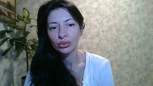 Snapshot of LissaBlossom chatting on 06-20-26, 03:53 LissaBlossom online show from 06-20-26, 03:53