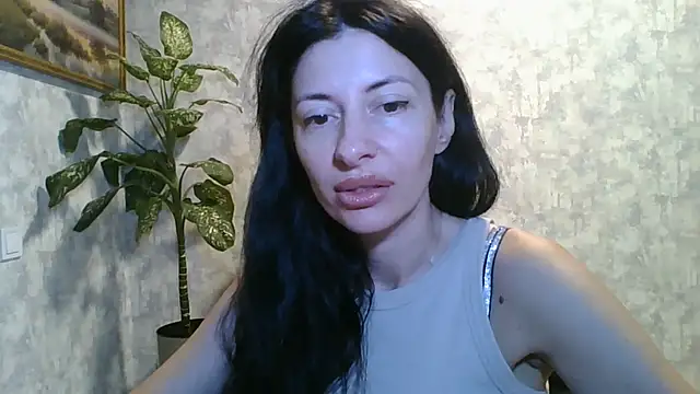 Snapshot of LissaBlossom chatting on 06-25-26, 05:12 LissaBlossom online show from 06-25-26, 05:12