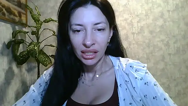 Snapshot of LissaBlossom chatting on 07-06-26, 03:03 LissaBlossom online show from 07-06-26, 03:03