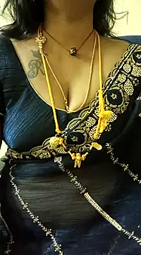 Snapshot of sriyazhini chatting on 01-14-25, 05:23 sriyazhini online show from 01-14-25, 05:23