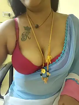 Snapshot of sriyazhini chatting on 02-08-25, 05:29 sriyazhini online show from 02-08-25, 05:29