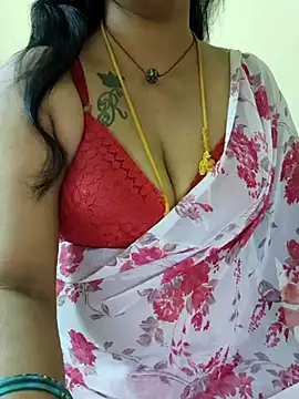 Snapshot of sriyazhini chatting on 02-17-25, 04:26 sriyazhini online show from 02-17-25, 04:26