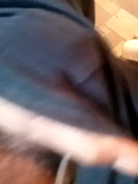 Snapshot of aiandru chatting on 01-08-25, 08:06 aiandru online show from 01-08-25, 08:06