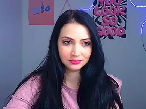Snapshot of Amalia_amor chatting on 02-05-26, 12:43 Amalia amor online show from 02-05-26, 12:43