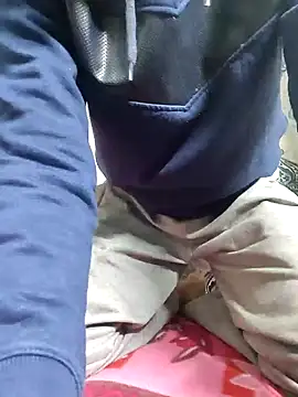 TOPMOON001 online show from 01-16-25, 08:43