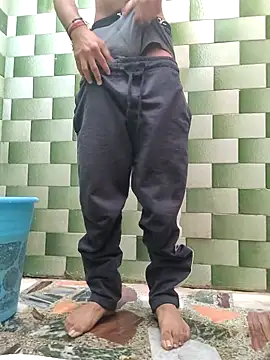 TOPMOON001 online show from 11-16-25, 05:13