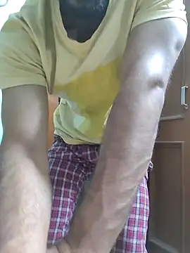 TOPMOON001 online show from 04-20-26, 07:48