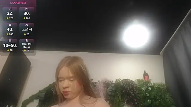 Snapshot of scyrim2 chatting on 10-10-25, 08:41 scyrim2 online show from 10-10-25, 08:41