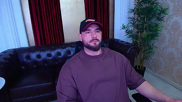 AdamJamesonn online show from 11-05-25, 06:02