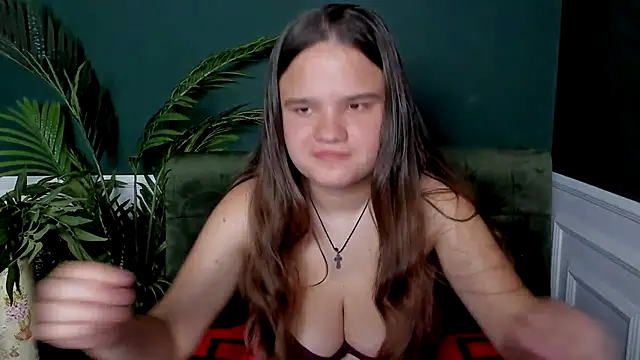 AdeleCruz online show from 05-19-26, 12:11