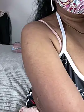 ArathyNambyarMallu online show from 03-15-26, 10:10