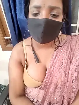 Lolitatamil online show from 03-18-26, 07:50