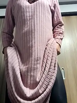 Snapshot of Risa0930hinata chatting on 12-17-25, 12:55 Risa0930hinata online show from 12-17-25, 12:55