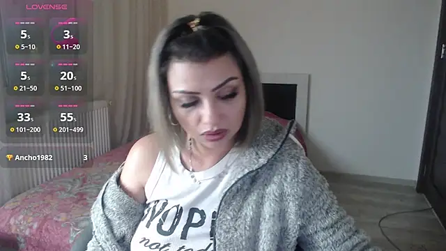 Snapshot of rosse26830 chatting on 03-13-25, 12:59 rosse26830 online show from 03-13-25, 12:59