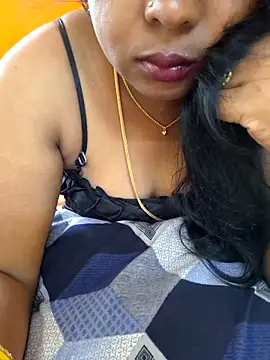 Snapshot of kanikasree chatting on 03-02-25, 08:38 kanikasree online show from 03-02-25, 08:38