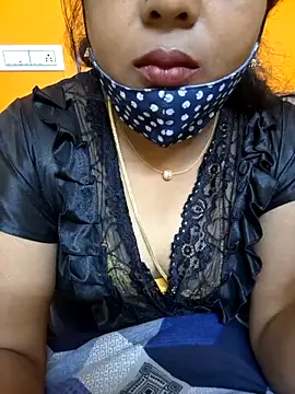 Snapshot of kanikasree chatting on 03-18-25, 07:42 kanikasree online show from 03-18-25, 07:42