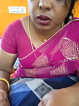 Snapshot of kanikasree chatting on 03-21-25, 06:27 kanikasree online show from 03-21-25, 06:27