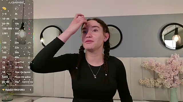 chelsea bolton  online show from 07-02-26, 12:22