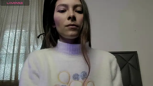 Aleska Miami online show from 01-28-25, 05:46