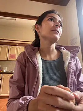 Aleska Miami online show from 09-22-25, 01:46