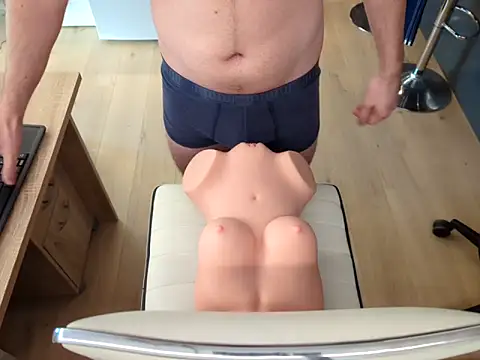 MacPlesure online show from 01-14-25, 02:00