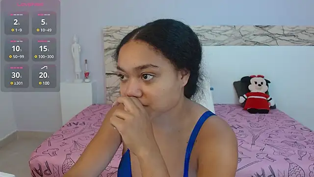 Snapshot of JasmineRose7 chatting on 03-09-25, 06:06 JasmineRose7 online show from 03-09-25, 06:06