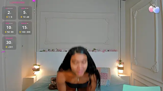 Snapshot of JasmineRose7 chatting on 09-27-25, 12:43 JasmineRose7 online show from 09-27-25, 12:43