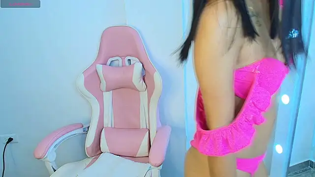 Snapshot of sweet_dania_ chatting on 03-02-25, 09:22 sweet dania online show from 03-02-25, 09:22