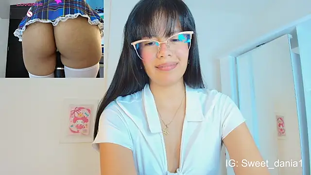 Snapshot of sweet_dania_ chatting on 03-14-25, 05:05 sweet dania online show from 03-14-25, 05:05