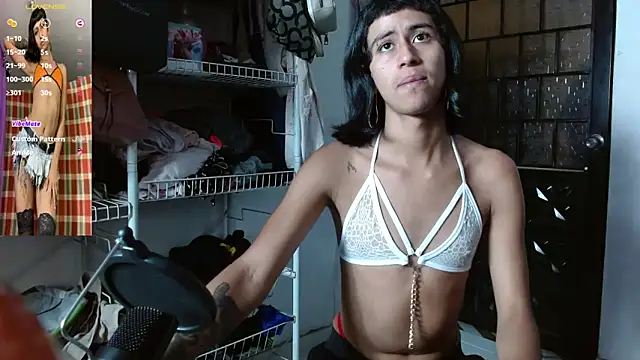 boysLittle online show from 03-05-26, 01:07