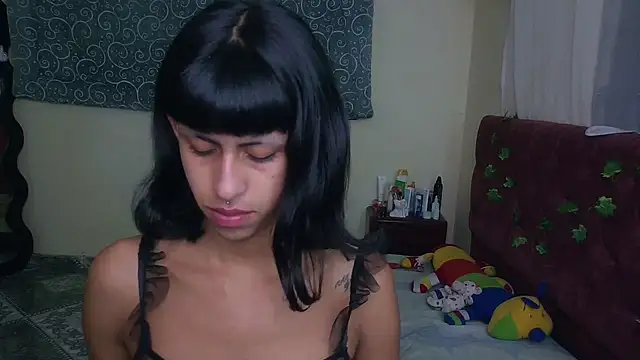 boysLittle online show from 06-04-26, 02:17