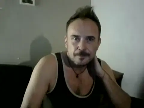 Snapshot of GaySexxPL chatting on 01-20-25, 03:07 GaySexxPL online show from 01-20-25, 03:07