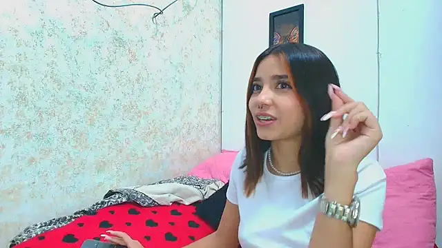 Rousse violett online show from 03-16-25, 03:04