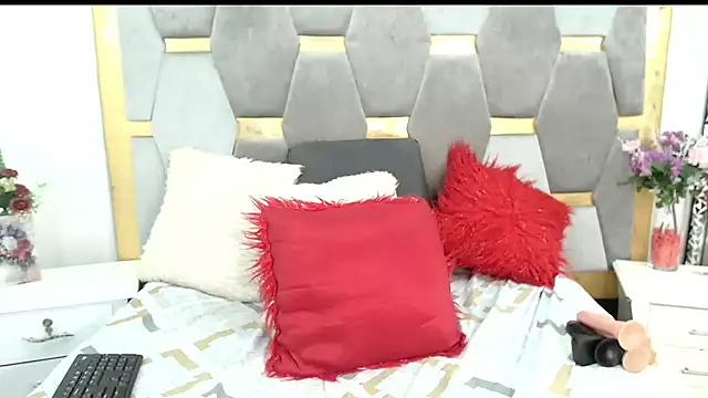 electrastunningx online show from 02-01-25, 02:45