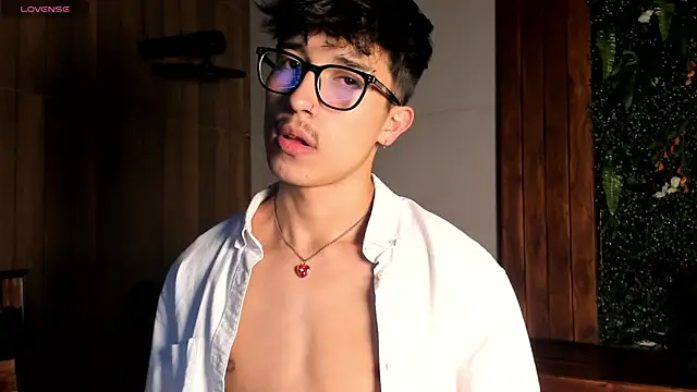 Snapshot of tim__fox chatting on 01-08-26, 11:56 tim fox online show from 01-08-26, 11:56