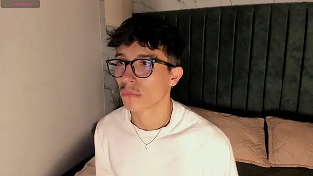 Snapshot of tim__fox chatting on 01-14-26, 12:11 tim fox online show from 01-14-26, 12:11