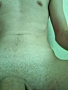 CSantiago01 online show from 03-08-25, 05:33