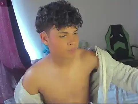 Snapshot of dani_angels__ chatting on 01-20-25, 07:57 dani angels online show from 01-20-25, 07:57