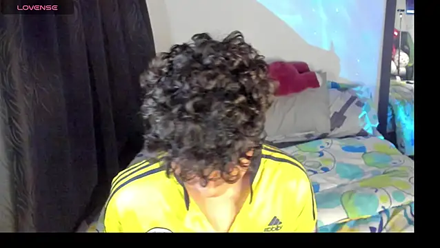 Snapshot of dani_angels__ chatting on 02-15-25, 12:15 dani angels online show from 02-15-25, 12:15