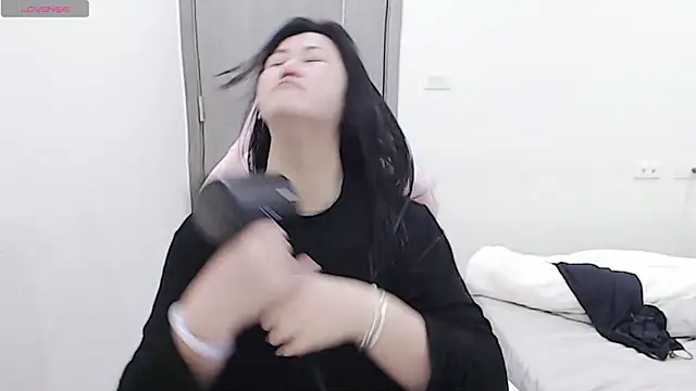 minnie9009 online show from 01-09-26, 03:15