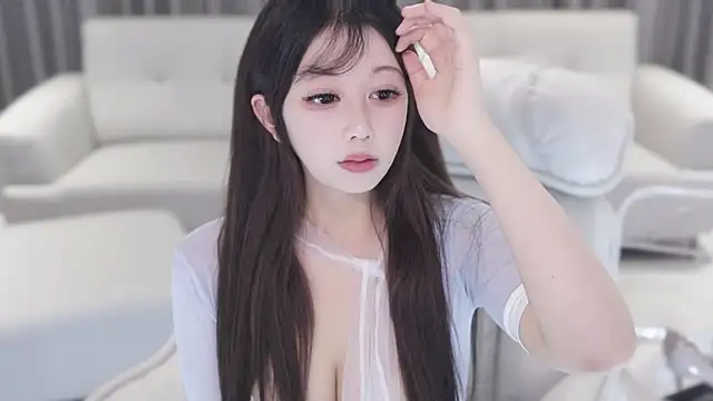 Snapshot of Olga_16888 chatting on 03-03-25, 04:47 Olga 16888 online show from 03-03-25, 04:47