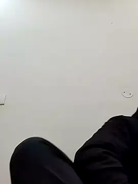 Snapshot of 13lusty chatting on 01-08-25, 11:21 13lusty online show from 01-08-25, 11:21